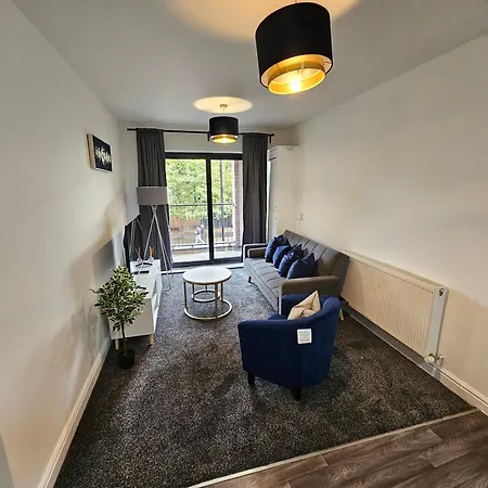 3Bed Near Canning Town Stn Balcony Central Location